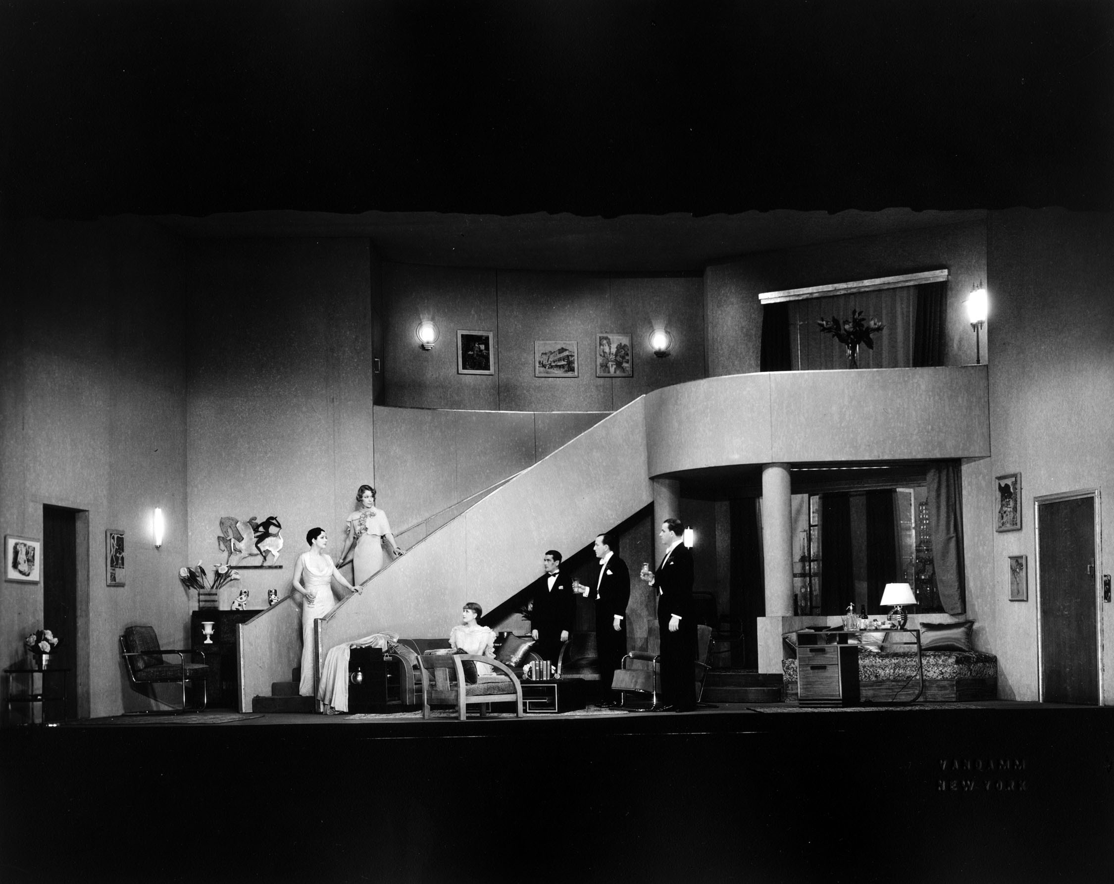 Gladys E. Calthrop's New York penthouse set.